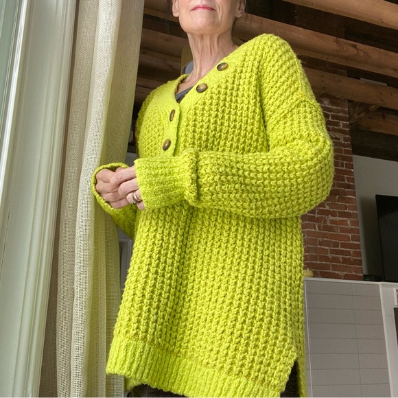 Free People sweater - Picture 5 of 15